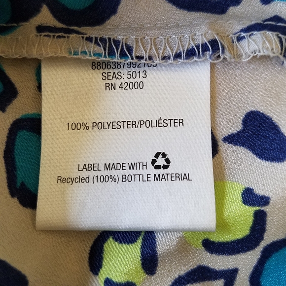 Ladies Medium Blouse Button Up Leopard Print - Picture 8 of 9